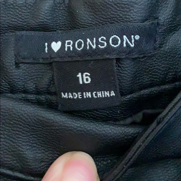 I Heart Ronson Black Pleather Mini Skirt NWT - Picture 3 of 7